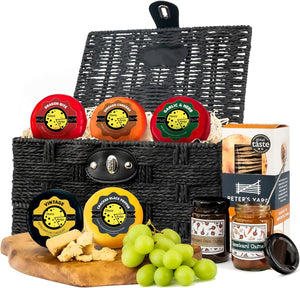 Cheese Hamper Gift Set Ideal Cheese Gift Set | 5 Artisan Cheeses + 2 Chutneys & Crackers